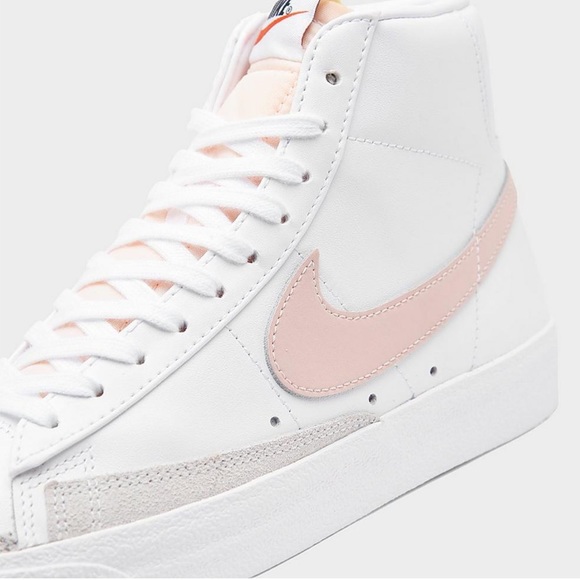 Nike Women's Sneakers - White and Pink - Picture 6 of 7